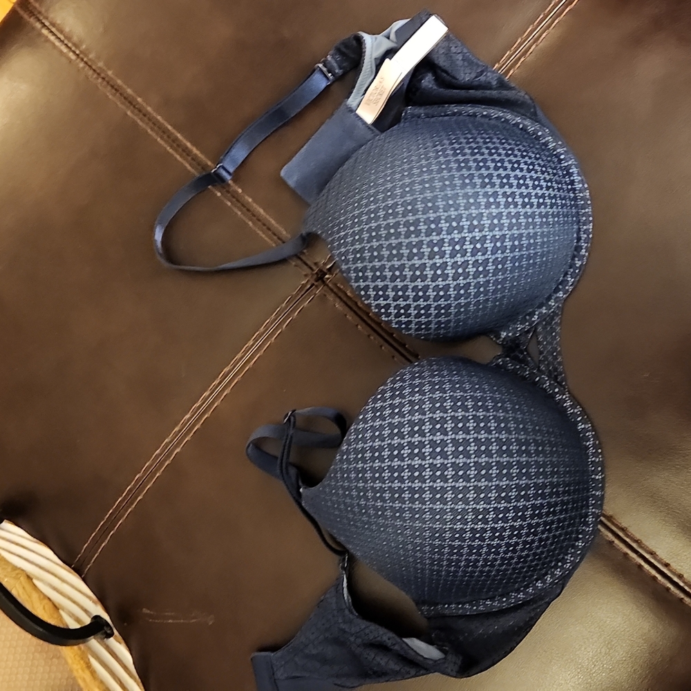 Victoria's Secret bra